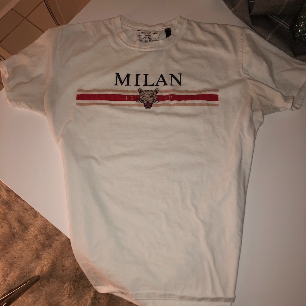 TOPSHOP Graphic Tee